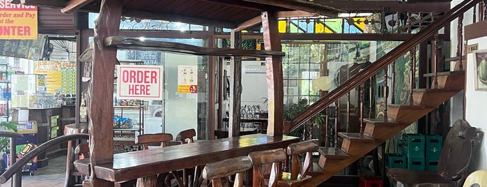 Iliganon RestoBar is one of The best after-work drink spots in Iligan City.