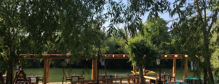 Ağva Wineport Otel Havuz Başı is one of Kafa Dinleme.