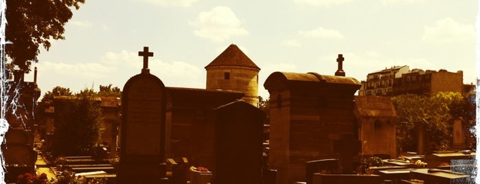 Cimitero di Montparnasse is one of Posti che sono piaciuti a LolaLulu.