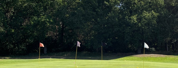 Golfclub Hamburg-Holm e.V. is one of Golf in und um Hamburg.