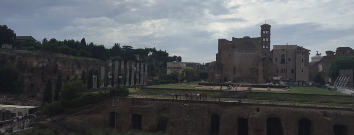 Foro Romano Imperatori is one of Lugares donde estuve en el exterior 2a parte:.