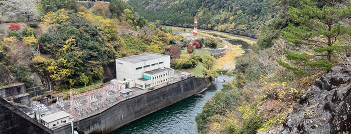 松原ダム is one of ダムカードを配布しているダム（西日本編）.