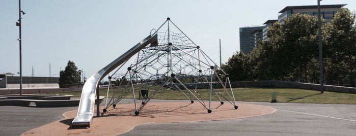 Parc del Auditoris is one of Lieux qui ont plu à Rafael.