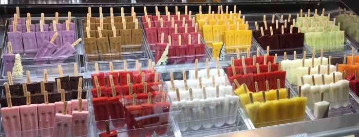 Paletas is one of Pierreさんのお気に入りスポット.