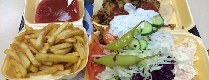 California Fried Chicken & Pizza is one of Bournemouth: A Best Of..