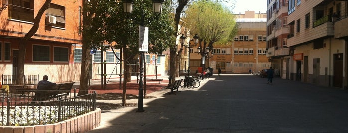Plaza Periodista Antonio Andujar is one of Tempat yang Disukai Franvat.