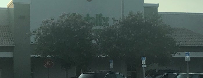 Publix Super Market at Canopy Oak Center is one of Deborahさんのお気に入りスポット.