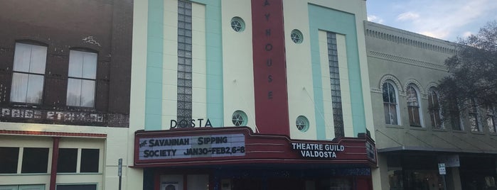 Dosta Theater is one of สถานที่ที่ Lizzie ถูกใจ.