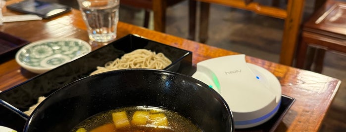 慈久庵 鯨荘 塩町館 is one of 蕎麦.