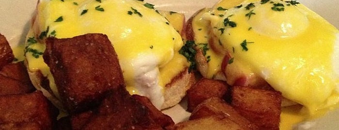 Oddfellows Cafe & Bar is one of Seattle Breakfast.