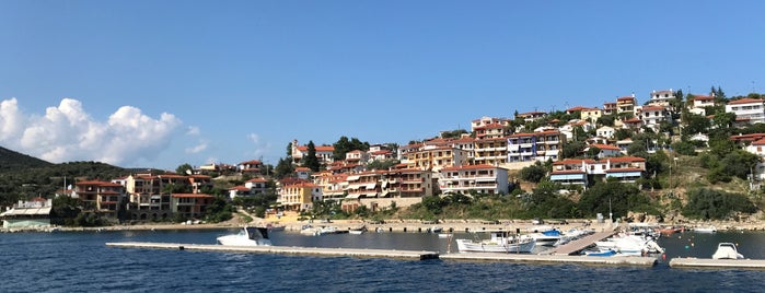 Η Αφθόνη is one of Halkidiki.