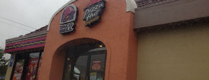 Taco Bell is one of Christina : понравившиеся места.