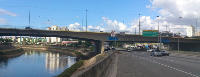 Marginal Tietê is one of Ruas & Avenidas.