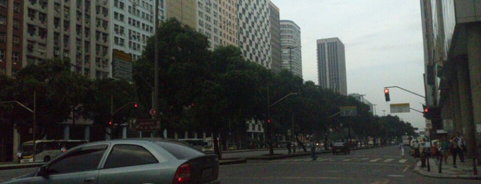 Avenida Presidente Vargas is one of Ruas & Avenidas.