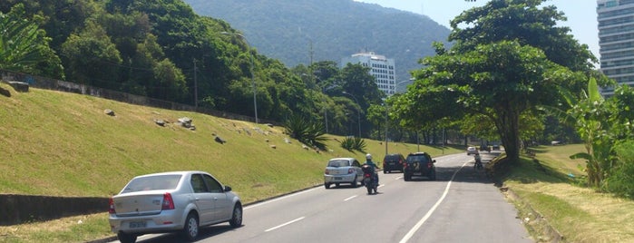Autoestrada Lagoa-Barra is one of Ruas & Avenidas.