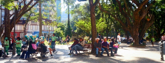 Praça Dom Pedro II is one of LUGARES.