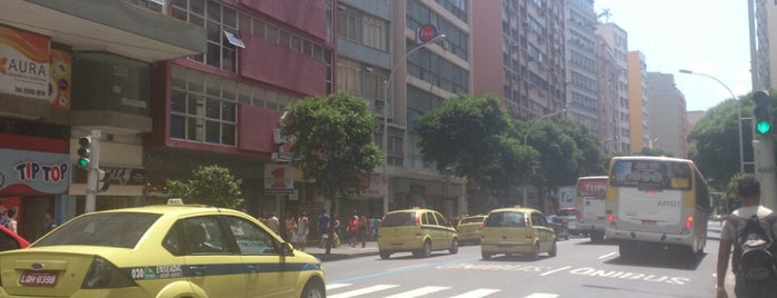 Avenida Nossa Senhora de Copacabana is one of Ruas & Avenidas.