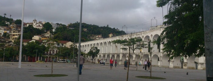 Arcos da Lapa is one of Praças.