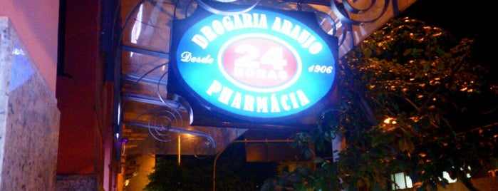 Drogaria Araujo is one of Lojas de Departamentos.