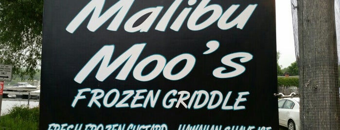 Malibu Moo's is one of สถานที่ที่ Morgan ถูกใจ.