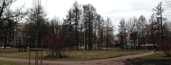 Вяземский сад is one of велокраеведение.