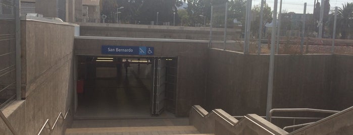 Estación San Bernardo is one of Estaciones de Metrotrén.