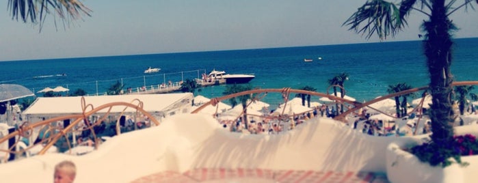 Ibiza Beach Club is one of одесса.