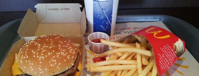 McDonald's is one of Joe : понравившиеся места.