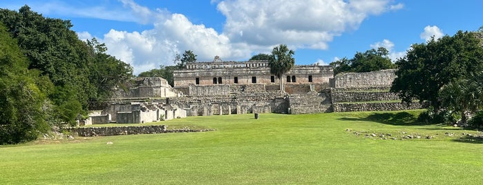 Kabah is one of Ubicaciones Yucatán.