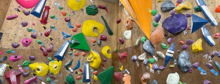 NOBOROCK is one of Let's Climbing Gym.