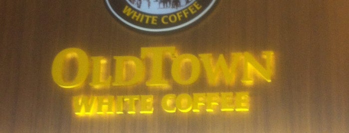 OldTown White Coffee is one of Makan @ Melaka/N9/Johor,MY #13.