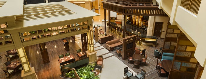 Embassy Suites by Hilton Orlando Lake Buena Vista South is one of สถานที่ที่ Conde de Montecristo ถูกใจ.