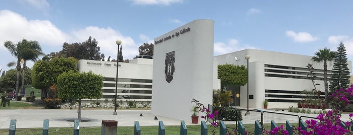 Universidad Autónoma de Baja California Campus Tijuana is one of Los mejores lugares.