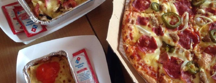 Domino's Pizza is one of Posti che sono piaciuti a Darsehsri.