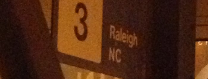 Raleigh Union Station (RGH) is one of Tempat yang Disukai Andrew.