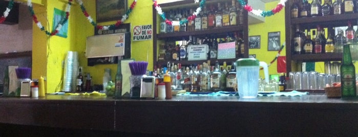 Bar Gil is one of Bares y cantinas.