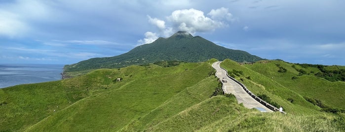 Vayang Rolling Hills is one of Batanes Hits.