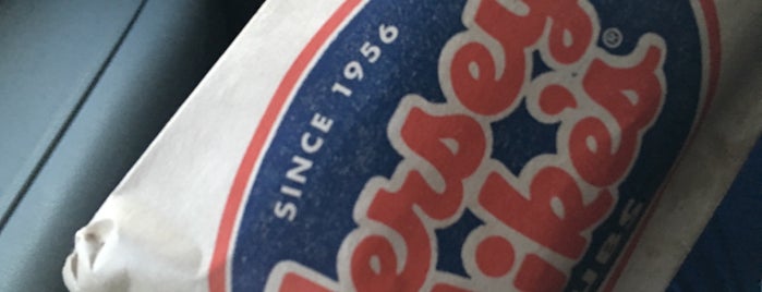 Jersey Mike's Subs is one of Wendy : понравившиеся места.