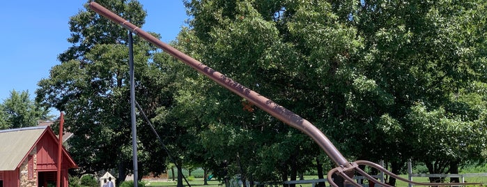 World's Largest Pitchfork is one of seen onscreen part 2.