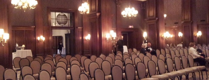 The Union Club of Cleveland is one of Lugares favoritos de José.