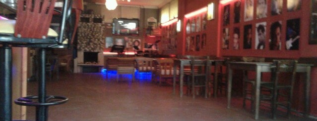 The Rock Jazz & Blues Cafe is one of สถานที่ที่บันทึกไว้ของ Evrim.