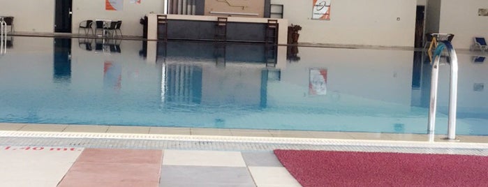 Rixos Hotel Spor Merkezi ve Yüzme Havuzu is one of Comments Comments.