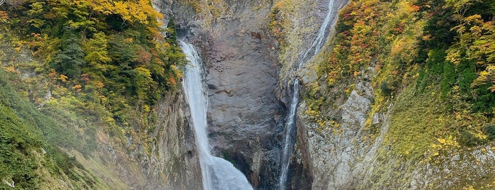 Shōmyō Falls is one of 富山金沢.