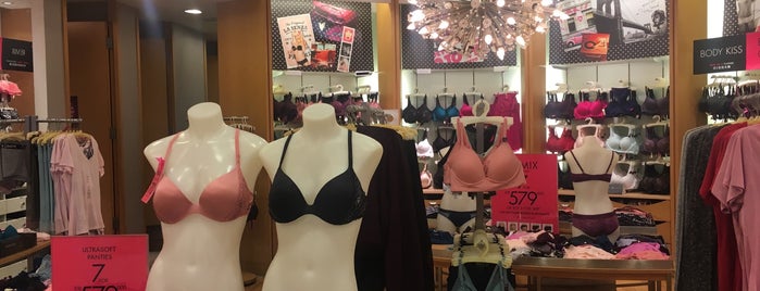 La Senza is one of Venue Of Discovery Shopping Mall.