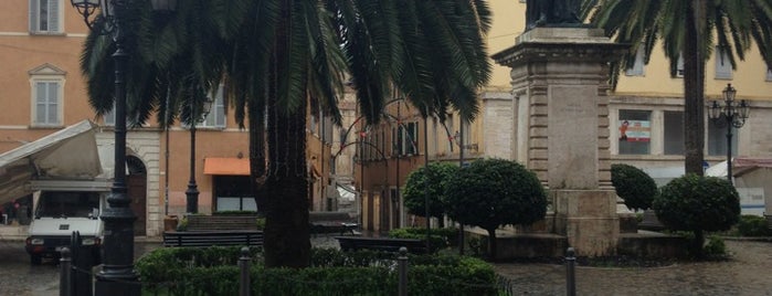 Piazza Roma is one of Top 50 Check-In Venues Ascoli Piceno.