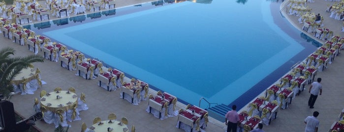 Diamond Beach Hotel & Spa is one of Buğlem'in Beğendiği Mekanlar.