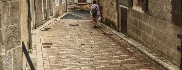 Sancerre is one of Un bien joli village..