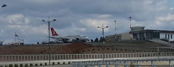Kastamonu Havalimanı (KFS) is one of สถานที่ที่ Carl ถูกใจ.