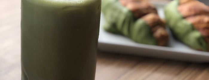 Matcha Mío is one of Nomnomnom's Saved Places.