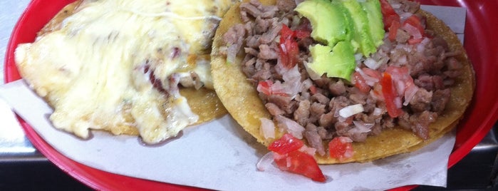 Tacos "El Super Taquito" is one of Mexico City.